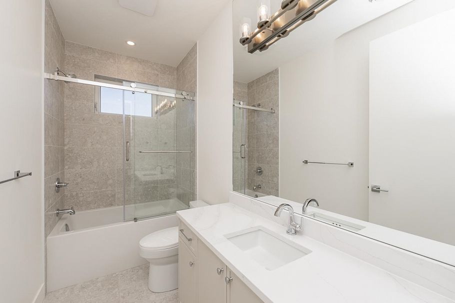 3 1845 E 51st Avenue Vancouver, BC - 33