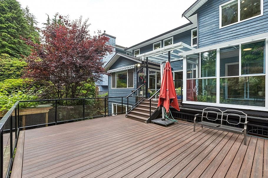 1501 Ostler Court North Vancouver, BC - 36