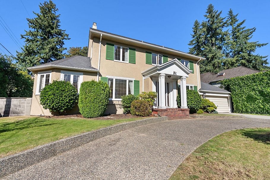 1537 W 40th Avenue Vancouver, BC - 1