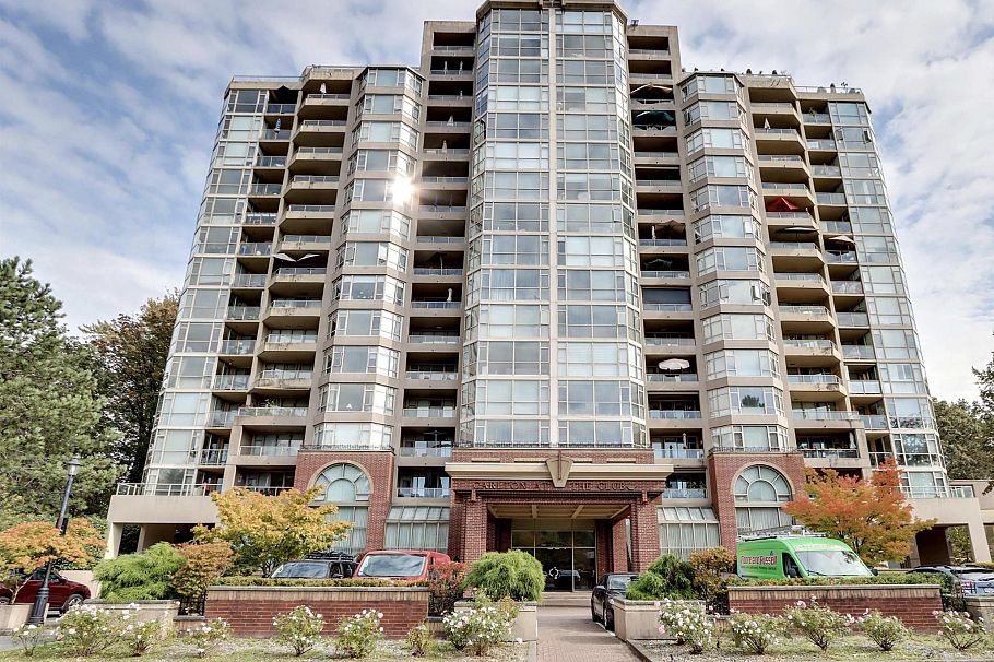 509 1327 E Keith Road North Vancouver, BC - 1