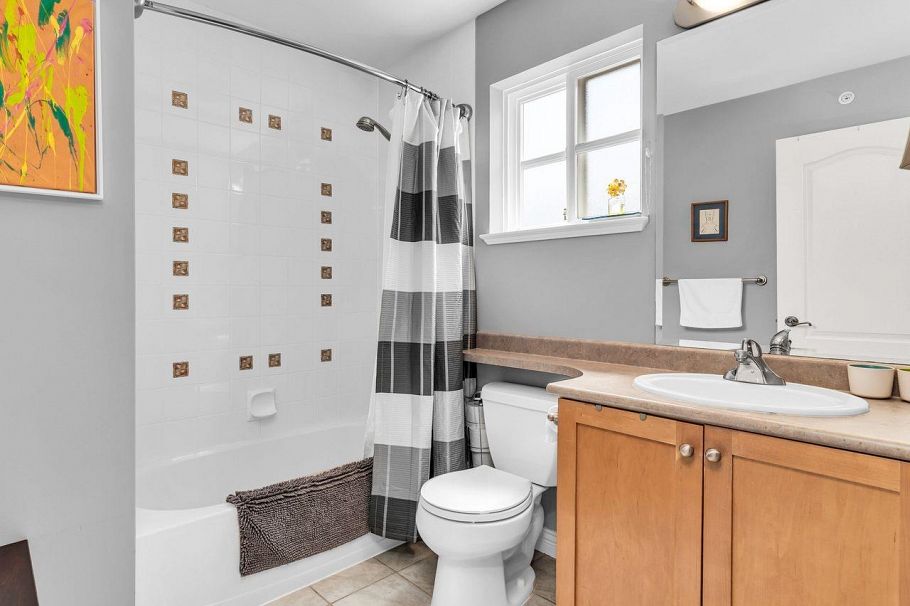 32 2688 Mountain Highway North Vancouver, BC - 24