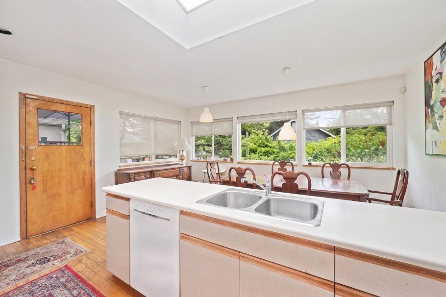 3079 Crown Street Vancouver, BC - 10