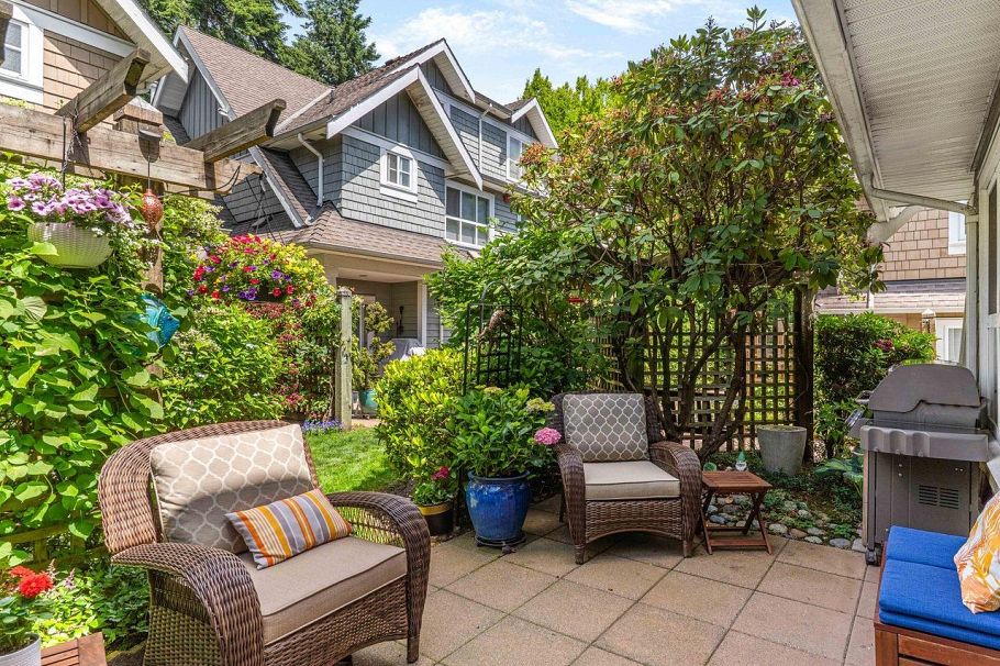 32 2688 Mountain Highway North Vancouver, BC - 25