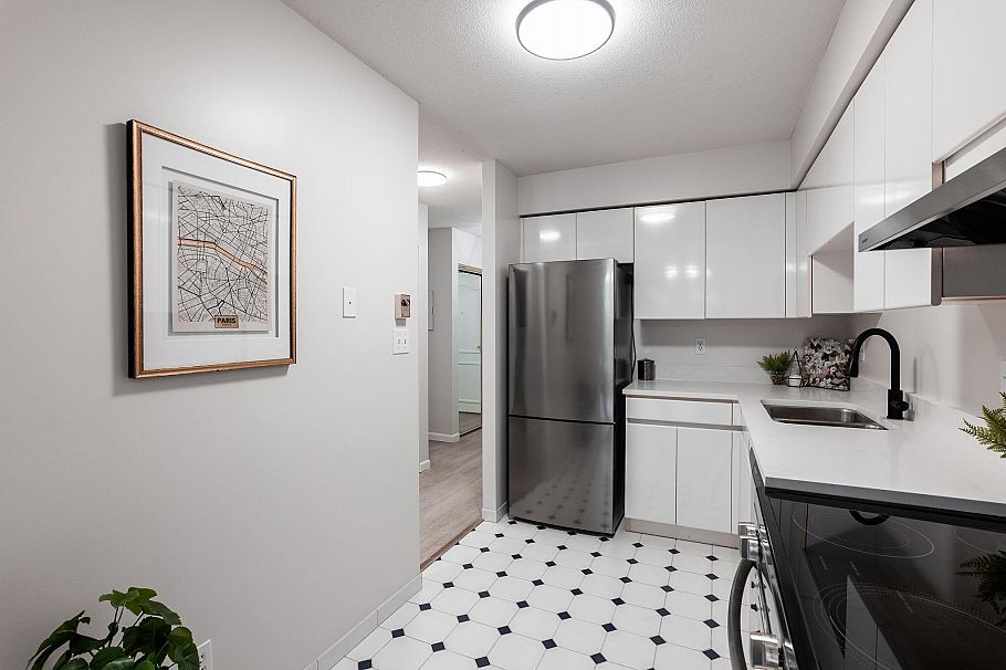 509 1327 E Keith Road North Vancouver, BC - 9