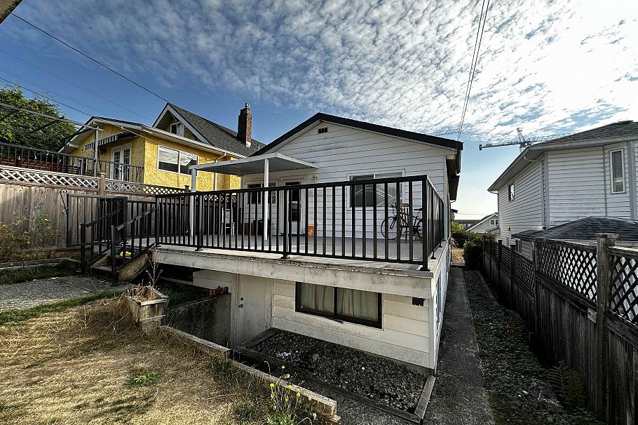 3635 Franklin Street Vancouver, BC - 3
