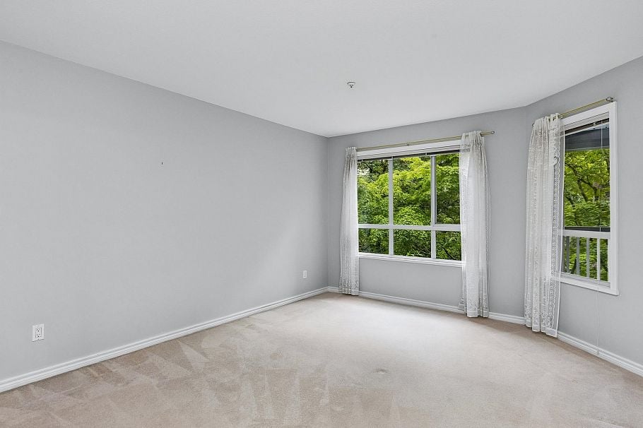 206 1150 Lynn Valley Road North Vancouver, BC - 19