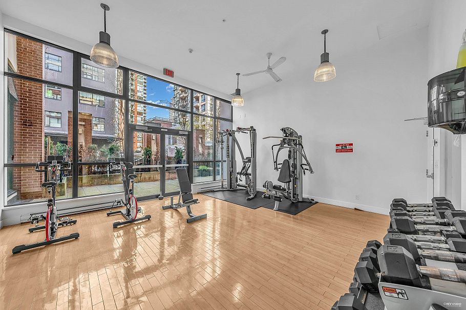 2608 977 Mainland Street Vancouver, BC - 36