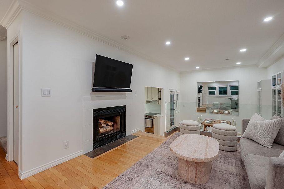 195 W 13th Avenue Vancouver, BC - 6