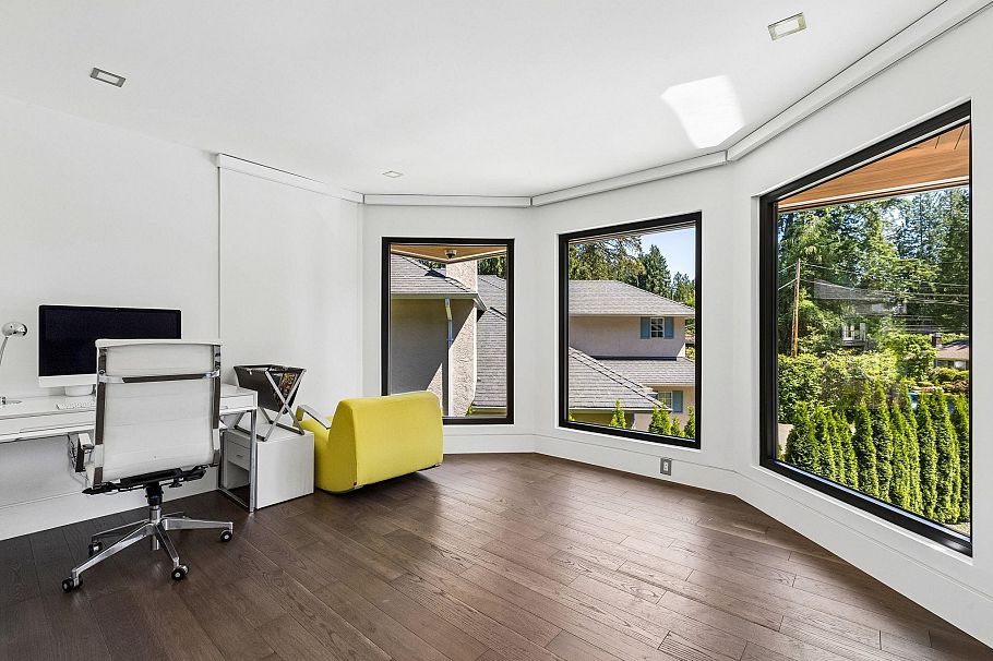 4577 Capilano Road North Vancouver, BC - 24