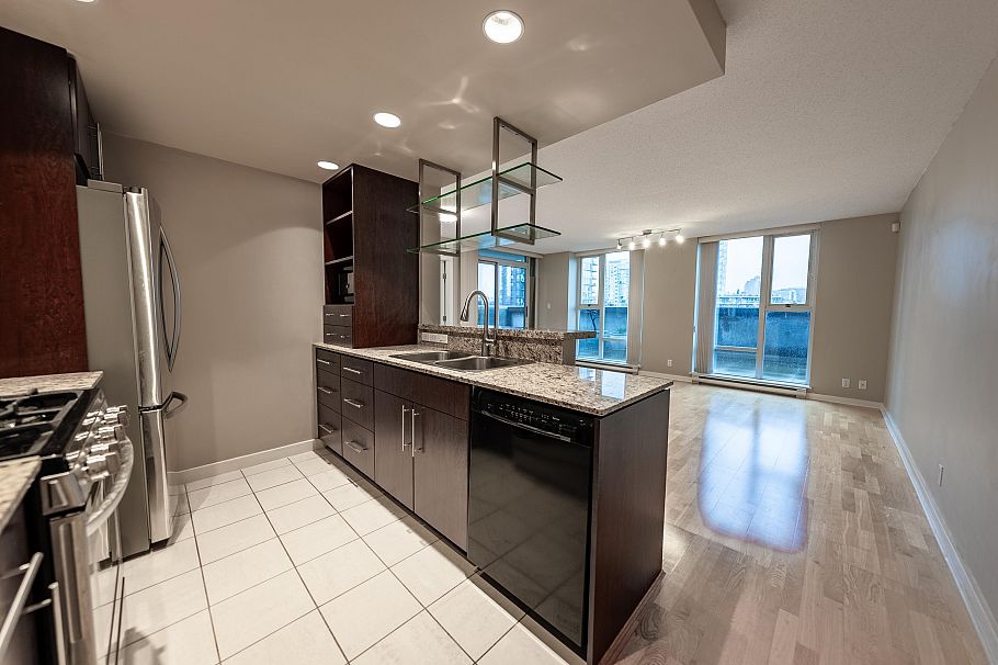 506 583 Beach Crescent Vancouver, BC - 7