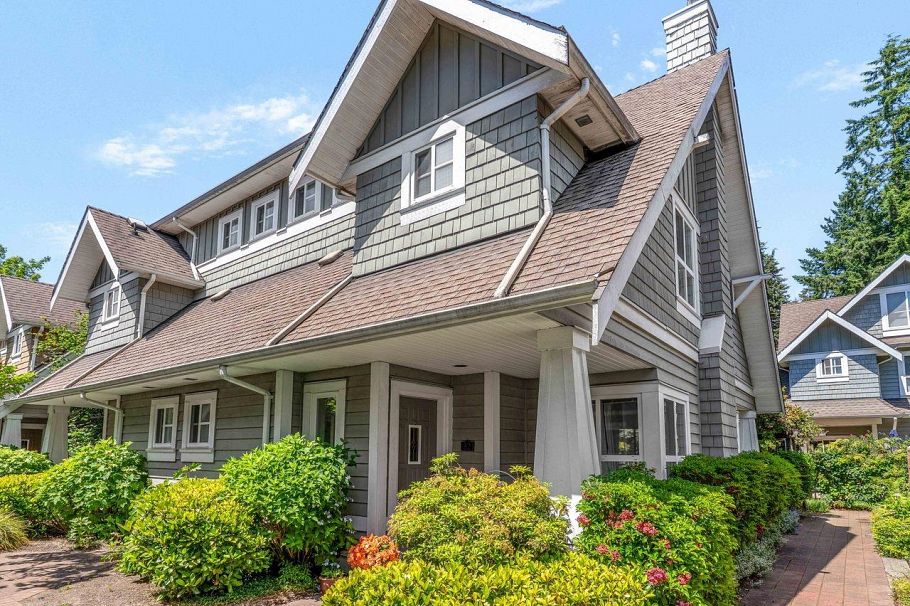 32 2688 Mountain Highway North Vancouver, BC - 1
