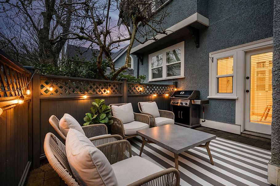 195 W 13th Avenue Vancouver, BC - 3
