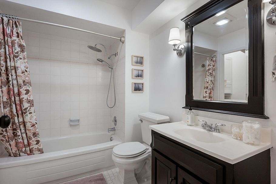 195 W 13th Avenue Vancouver, BC - 17