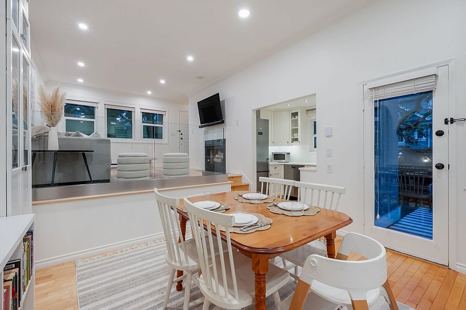 195 W 13th Avenue Vancouver, BC - 14