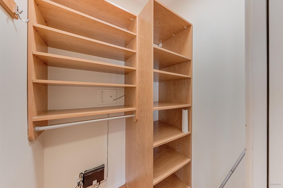 510 530 Raven Woods Drive North Vancouver, BC - 24