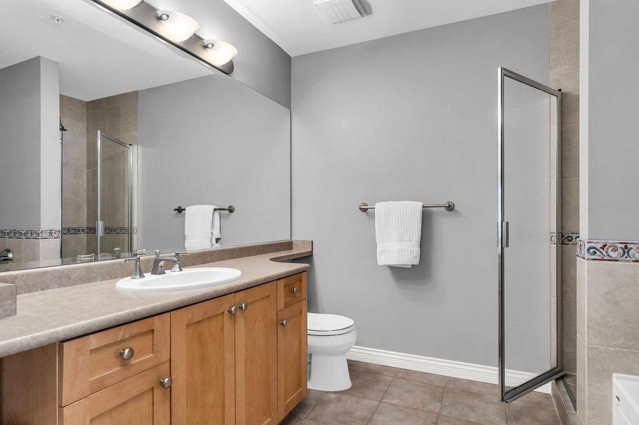 32 2688 Mountain Highway North Vancouver, BC - 17