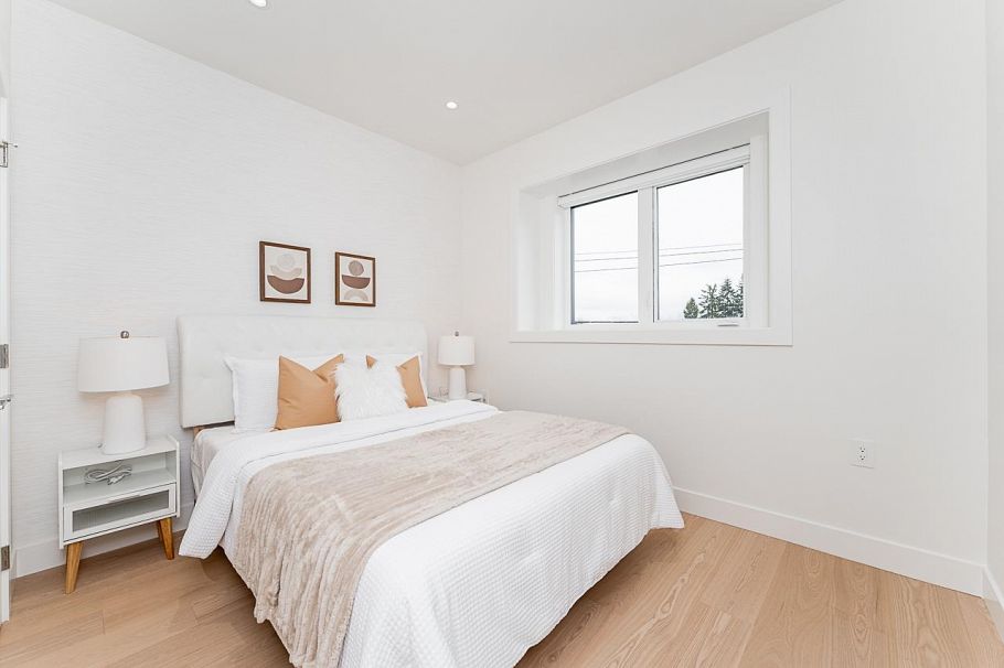 1 2837 Oliver Crescent Vancouver, BC - 12