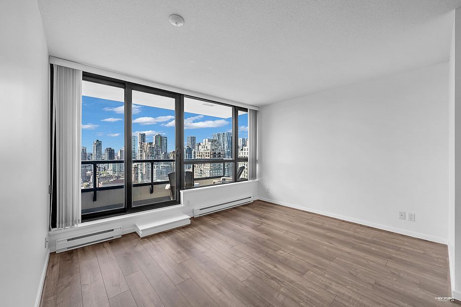 2608 977 Mainland Street Vancouver, BC - 4