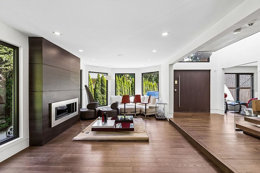 4577 Capilano Road North Vancouver, BC - 6