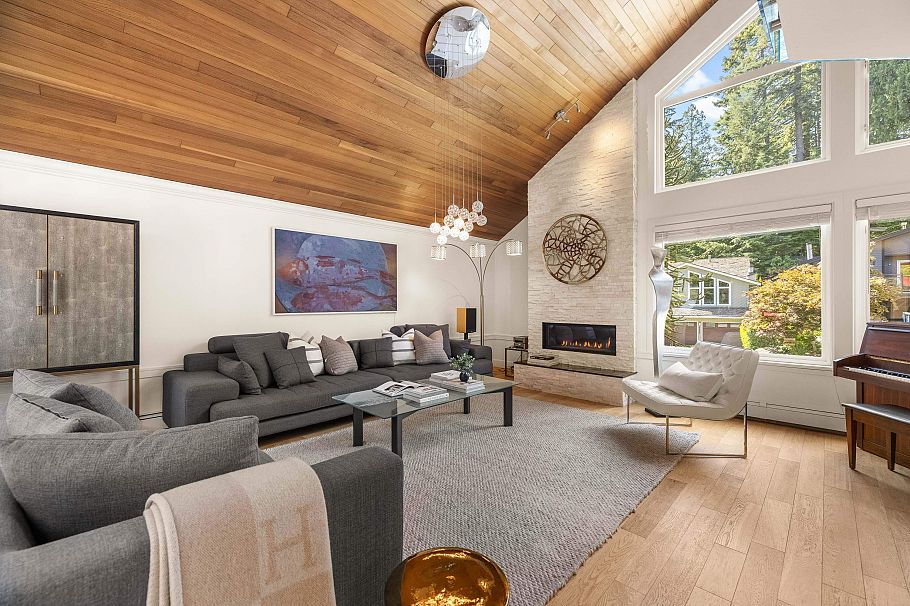 5522 Deerhorn Lane North Vancouver, BC - 9