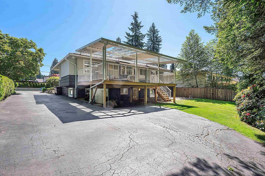 3581 Bluebonnet Road North Vancouver, BC - 23