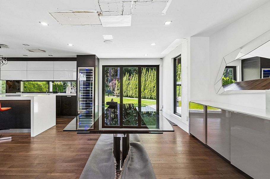 4577 Capilano Road North Vancouver, BC - 9