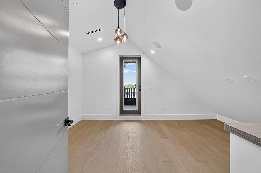 2 847 E 10th Avenue Vancouver, BC - 14