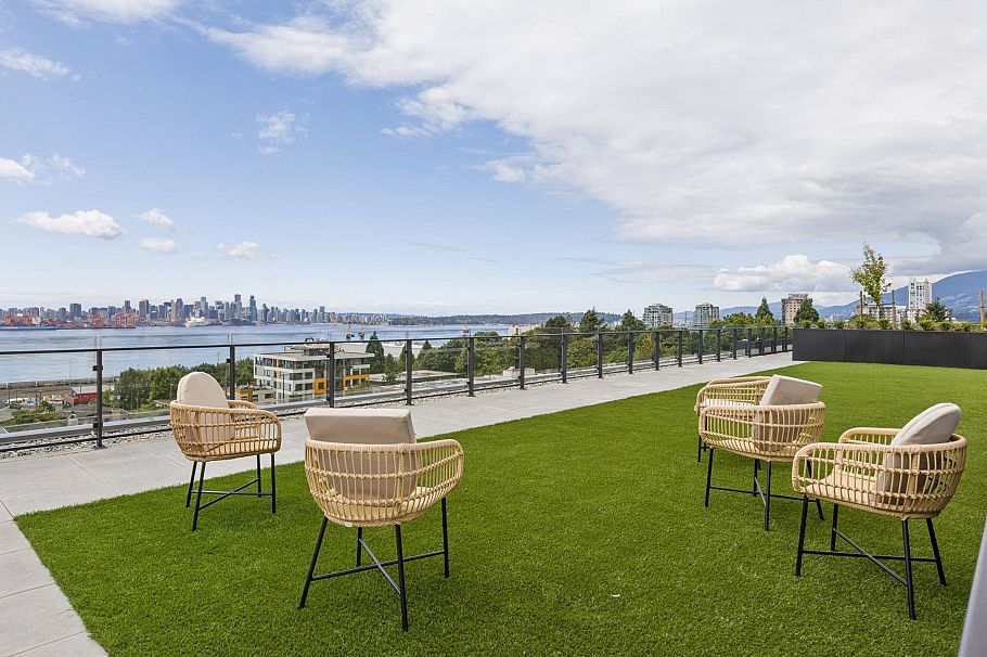 321 422 E 3rd Street North Vancouver, BC - 26