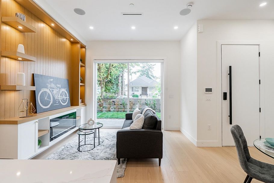 1 5304 Elgin Street Vancouver, BC - 6