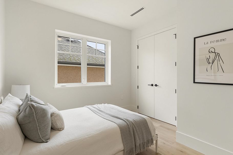 1 3919 W 18th Avenue Vancouver, BC - 21