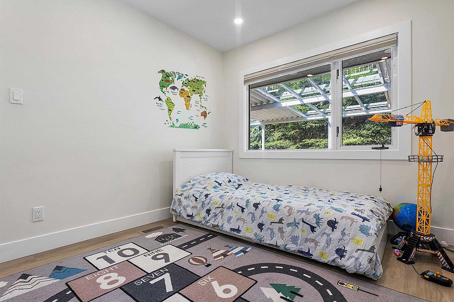 3581 Bluebonnet Road North Vancouver, BC - 27