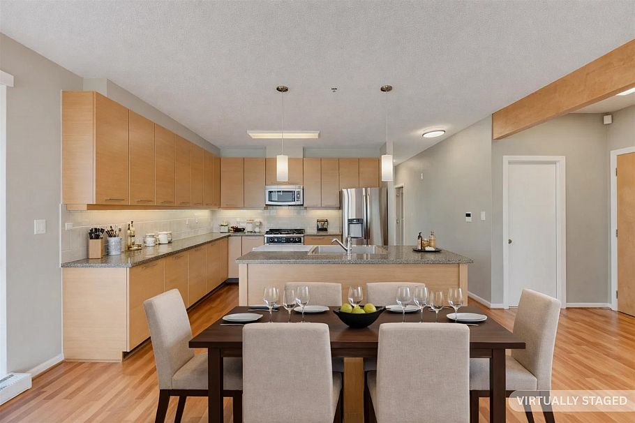 510 530 Raven Woods Drive North Vancouver, BC - 6