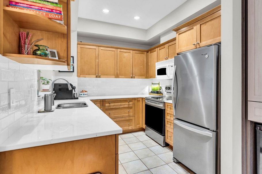 32 2688 Mountain Highway North Vancouver, BC - 7
