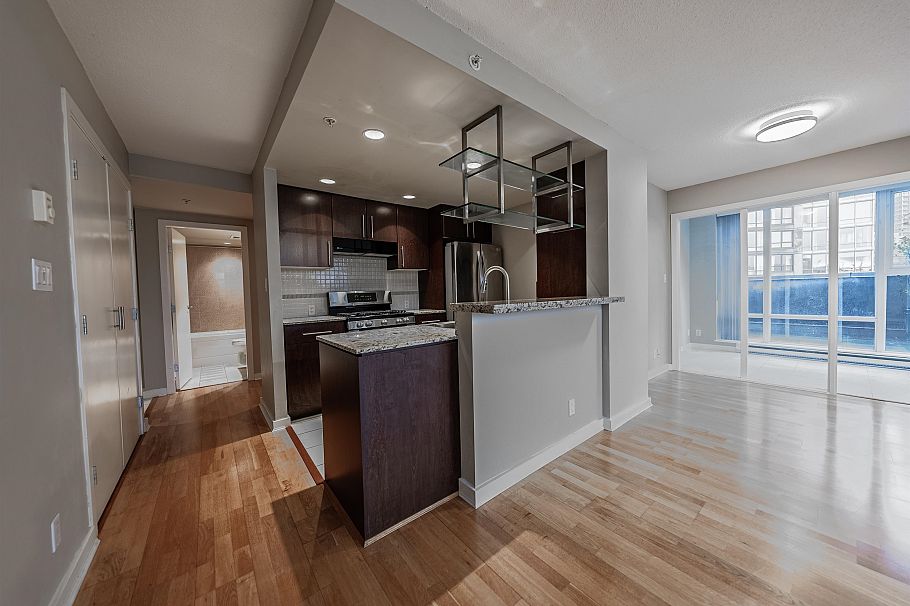506 583 Beach Crescent Vancouver, BC - 8