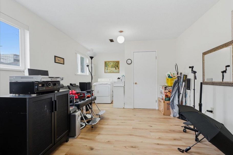 3395 Church Street Vancouver, BC - 16