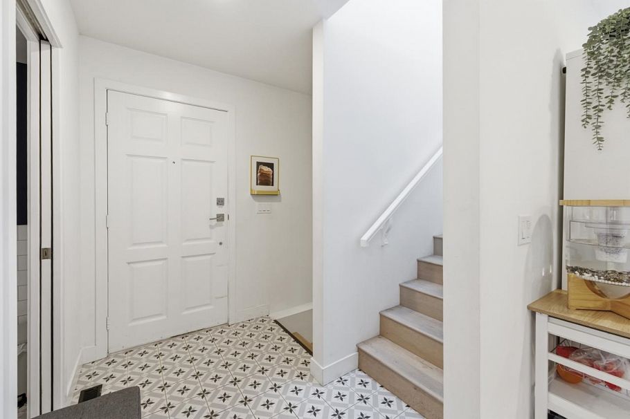 10 2118 Eastern Avenue North Vancouver, BC - 17