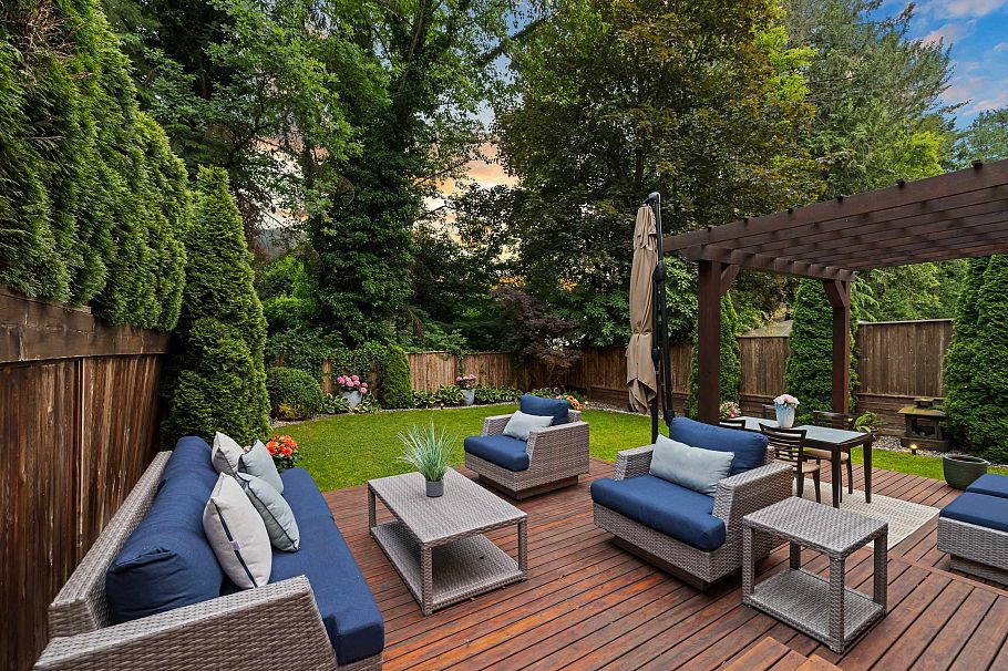 5522 Deerhorn Lane North Vancouver, BC - 32
