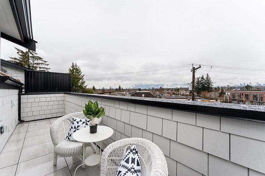 1 2837 Oliver Crescent Vancouver, BC - 20