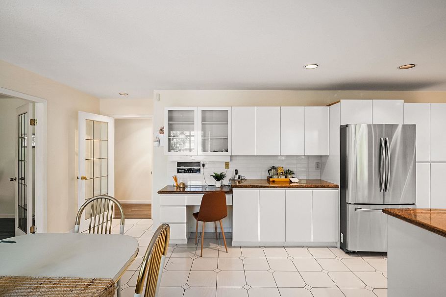 455 W 26th Avenue Vancouver, BC - 11