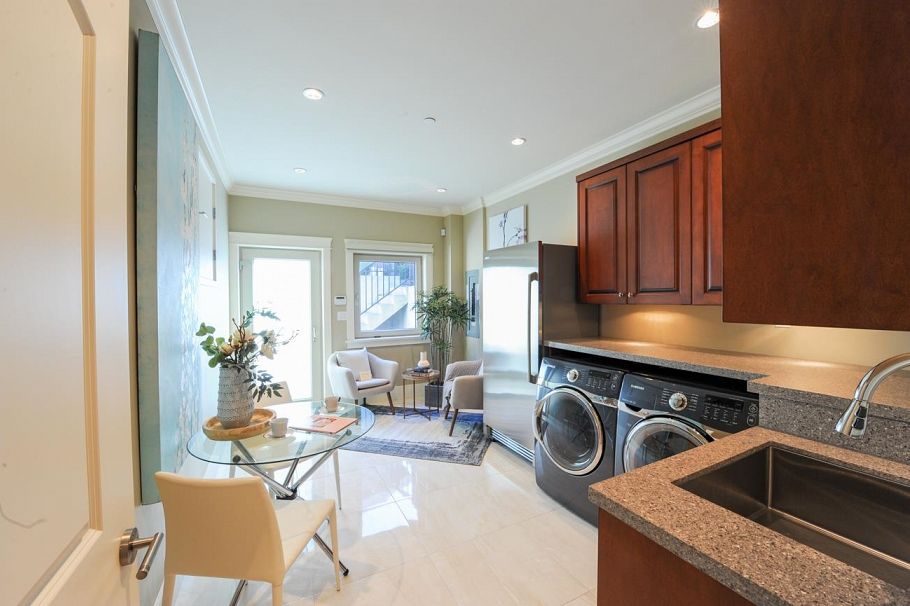 3522 W 21st Avenue Vancouver, BC - 29
