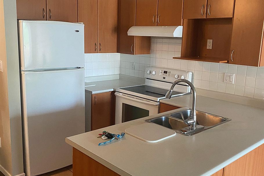 210 6991 Victoria Drive Vancouver, BC - 17