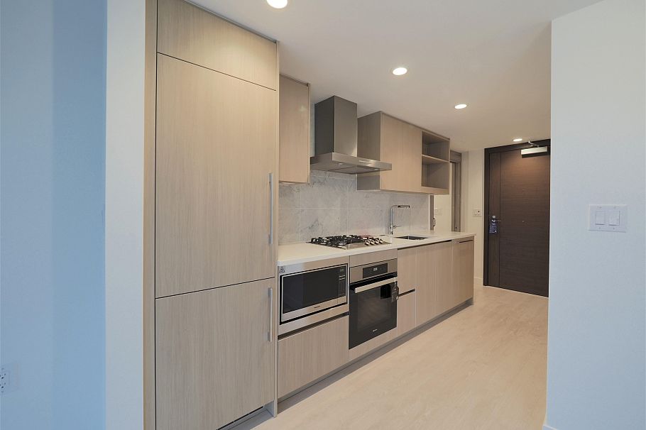 801 1768 Cook Street Vancouver, BC - 12