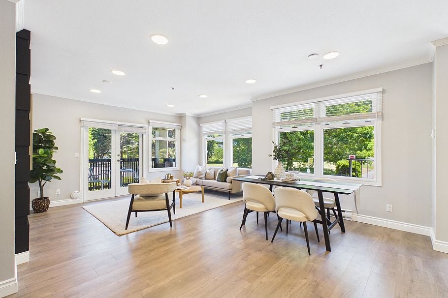 1115 Chestnut Street Vancouver, BC - 1