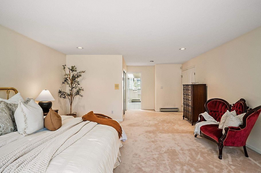 455 W 26th Avenue Vancouver, BC - 29
