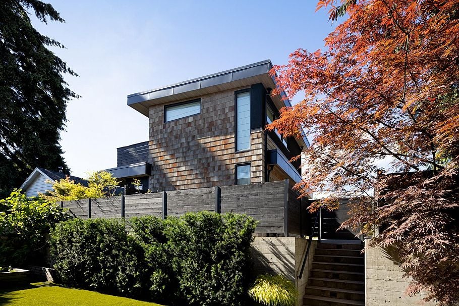 452 E 4th Street North Vancouver, BC - 25