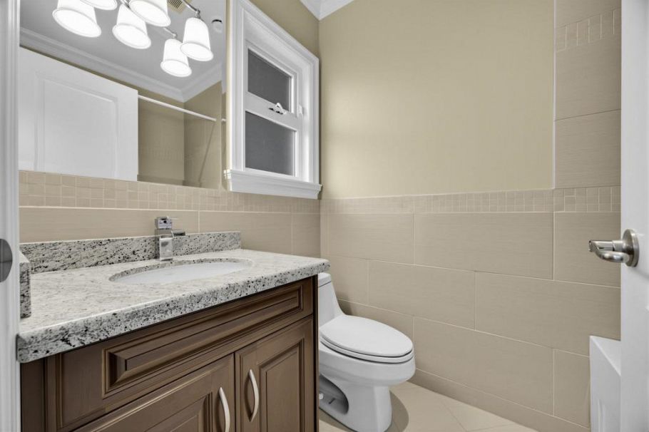 4418 Brakenridge Street Vancouver, BC - 30