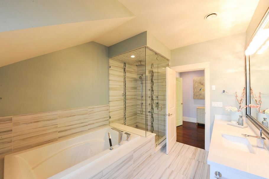 3522 W 21st Avenue Vancouver, BC - 18