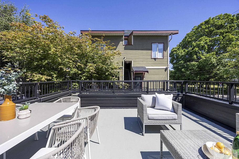 1115 Chestnut Street Vancouver, BC - 17