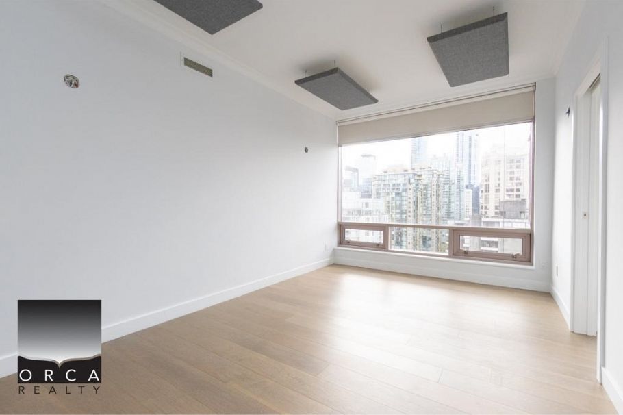 18B 1500 ALBERNI STREET, Vancouver BC V6G 3C9 Vancouver, BC - 18