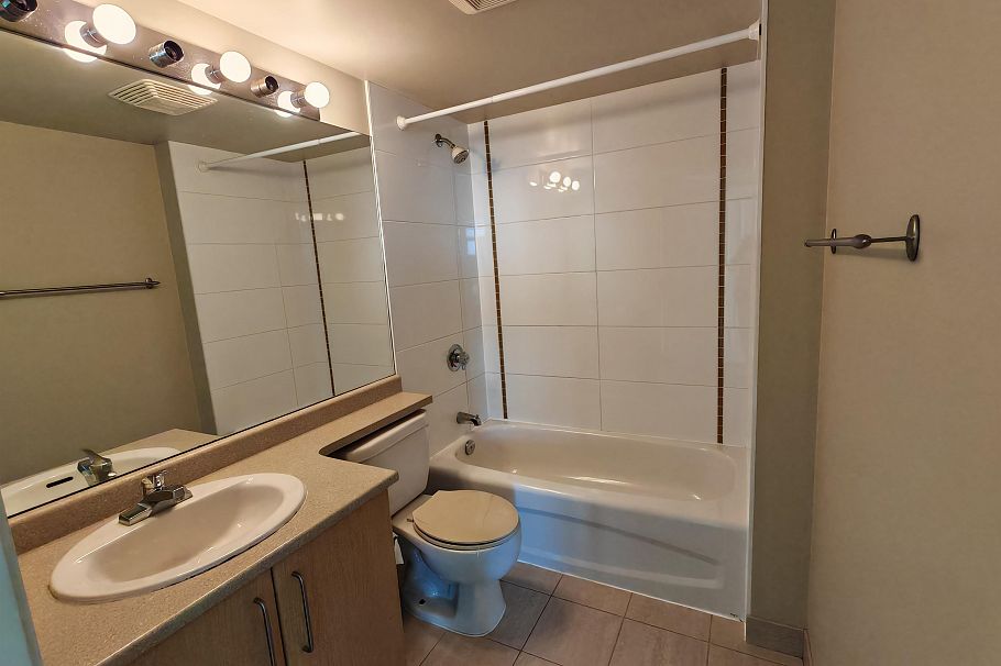 2509 5380 Oben Street Vancouver, BC - 9